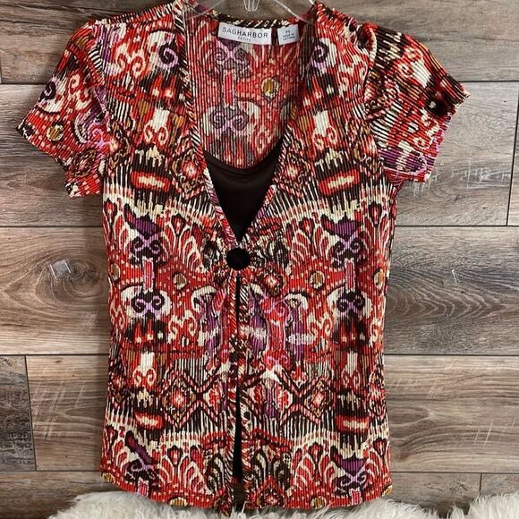 Sag Harbor Tops - SAG HARBOR Geometric Pattern Faux 2 Piece Short Sleeve Blouse Petite Size Small